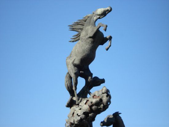 El Monumento a los Caballos
